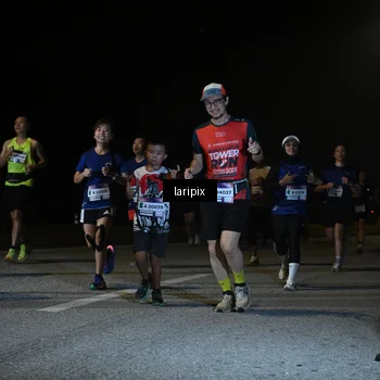 Runner Photo 7570196