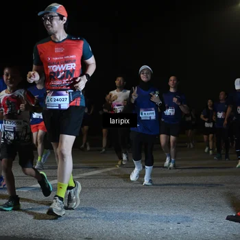 Runner Photo 7570215