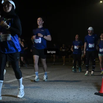 Runner Photo 7570225