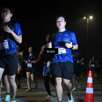 Runner Photo 7570250