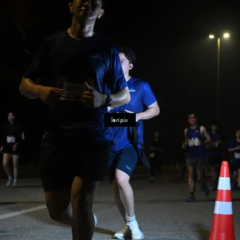 Runner Photo 7570251