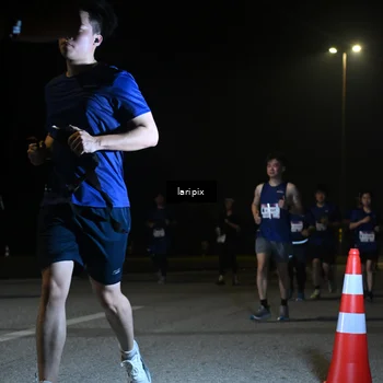 Runner Photo 7570255