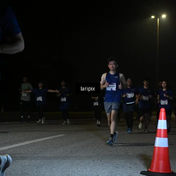 Runner Photo 7570258