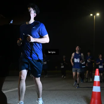 Runner Photo 7570259