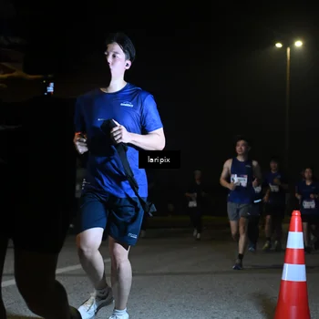 Runner Photo 7570262
