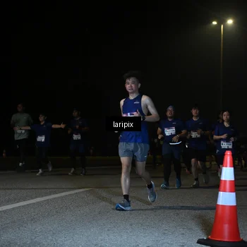 Runner Photo 7570265