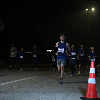 Runner Photo 7570266