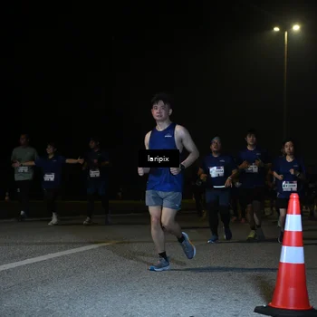 Runner Photo 7570267