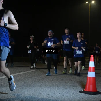 Runner Photo 7570270