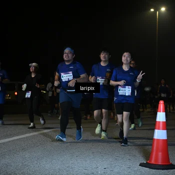 Runner Photo 7570277