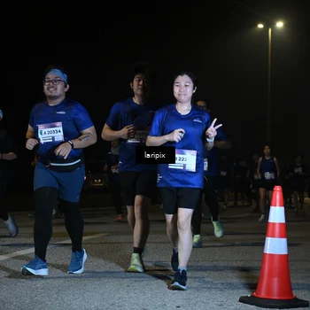 Runner Photo 7570280