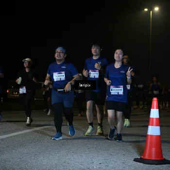 Runner Photo 7570281