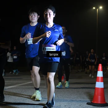 Runner Photo 7570287