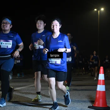 Runner Photo 7570291