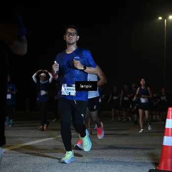 Runner Photo 7570294