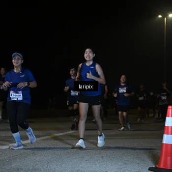 Runner Photo 7570298