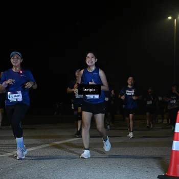 Runner Photo 7570299