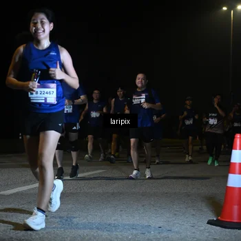 Runner Photo 7570307