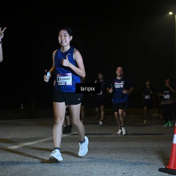 Runner Photo 7570308