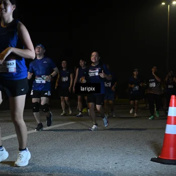 Runner Photo 7570311
