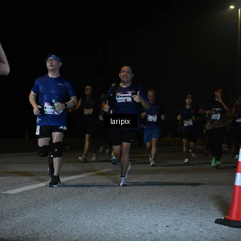 Runner Photo 7570312