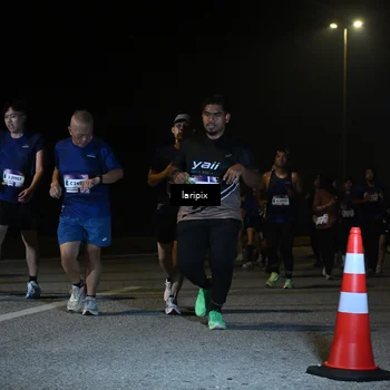 Runner Photo 7570320