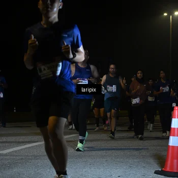 Runner Photo 7570335
