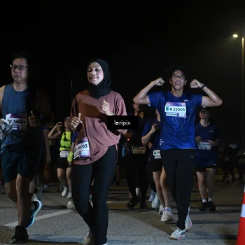 Runner Photo 7570350