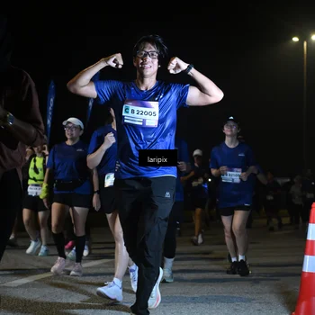 Runner Photo 7570353