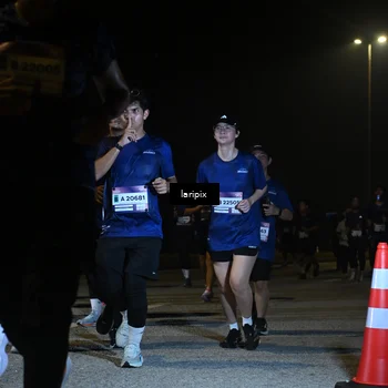 Runner Photo 7570357