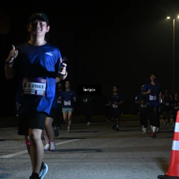 Runner Photo 7570366
