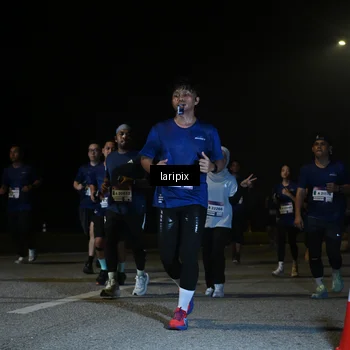 Runner Photo 7570378