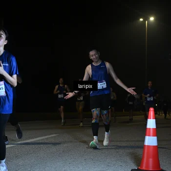 Runner Photo 7570386