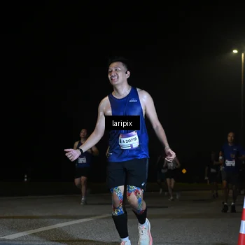 Runner Photo 7570398