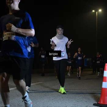 Runner Photo 7570422