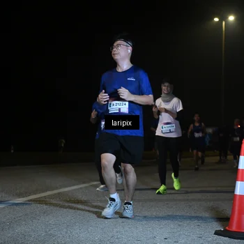 Runner Photo 7570427