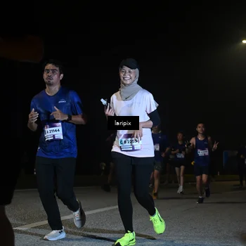 Runner Photo 7570431
