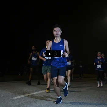 Runner Photo 7570438