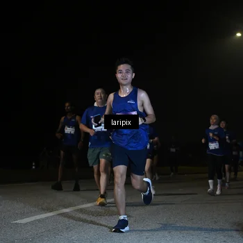 Runner Photo 7570439