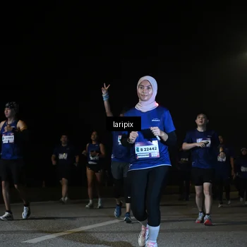 Runner Photo 7570453