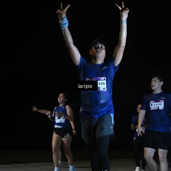 Runner Photo 7570456