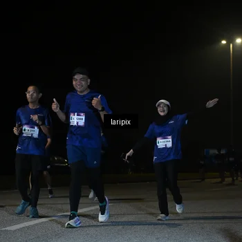 Runner Photo 7570463