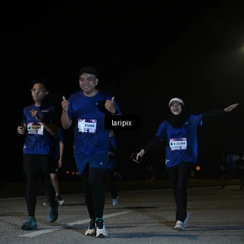 Runner Photo 7570464