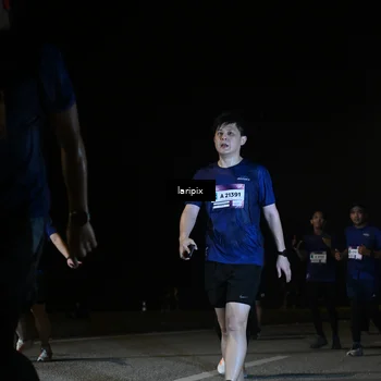 Runner Photo 7570466