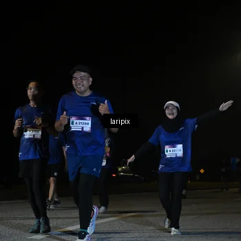 Runner Photo 7570469