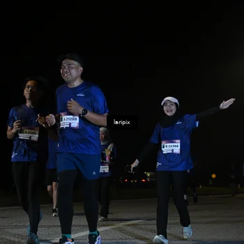 Runner Photo 7570471