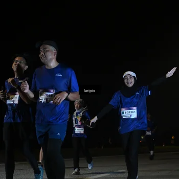 Runner Photo 7570473