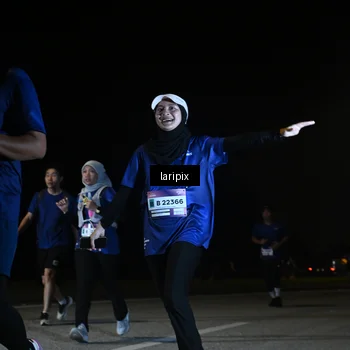 Runner Photo 7570480