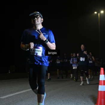 Runner Photo 7570502