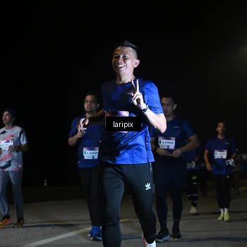 Runner Photo 7570516